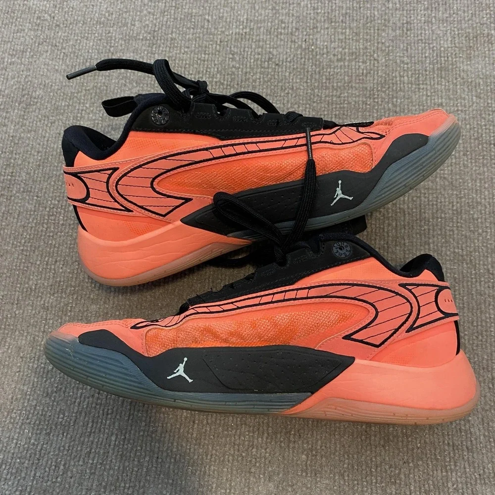 Jordan Shoes Mens‎ 8 Low Top Basketball Sneakers DX8733-800 Mango Luka Doncic